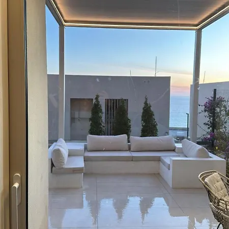 Сasa de vacaciones Aquaterra, Coast Palasë