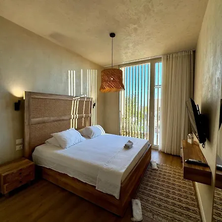 Tatil Evi Aquaterra, Coast